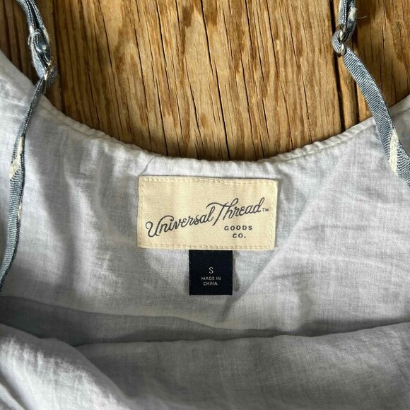 Universal Thread Tank Women’s Small Blue White Striped Sleeveless Camisole - Picture 6 of 8